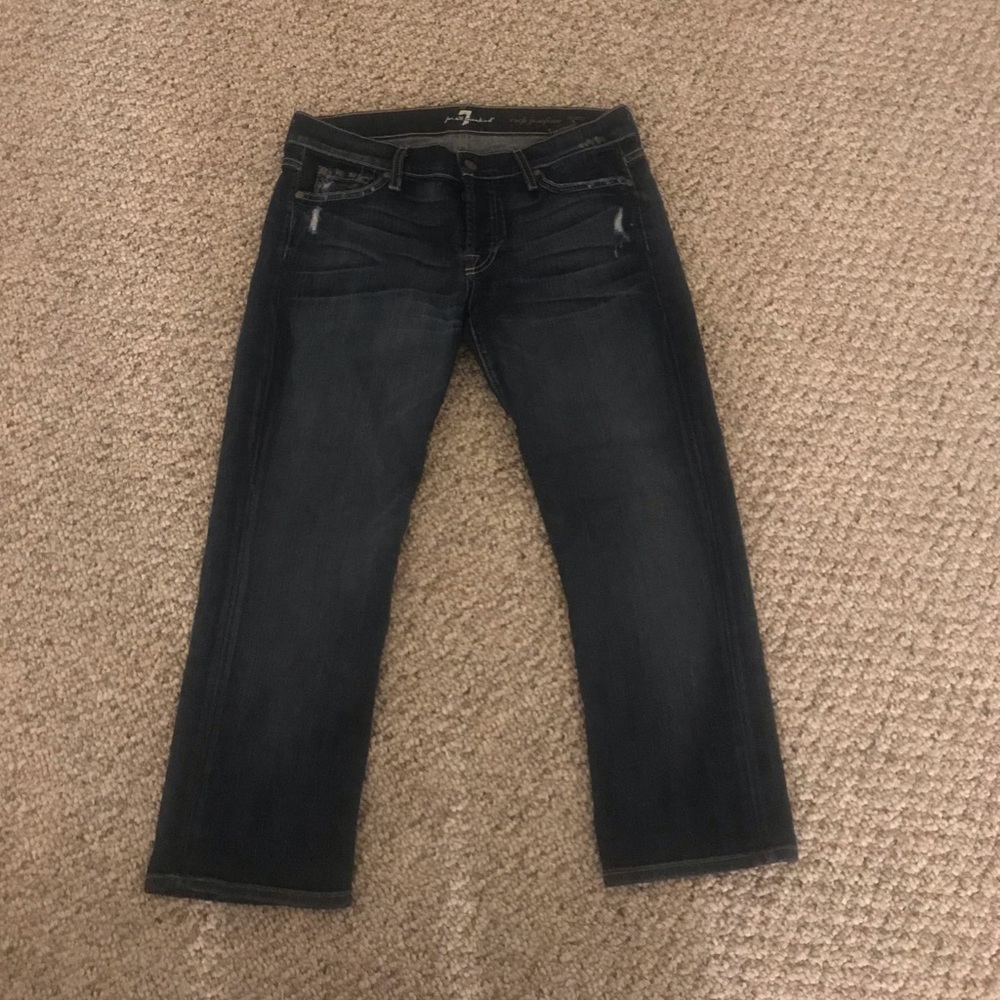 Cropped denim jean
